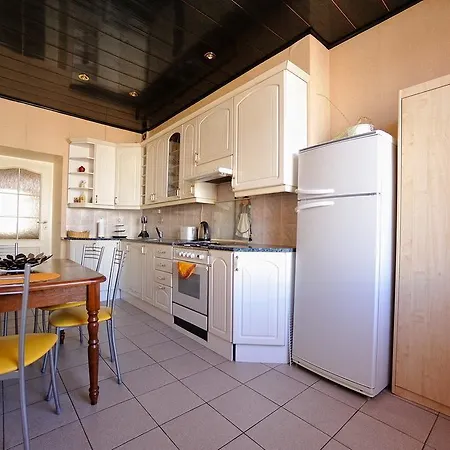 Apartament Visit To