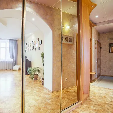 Apartament Visit To *